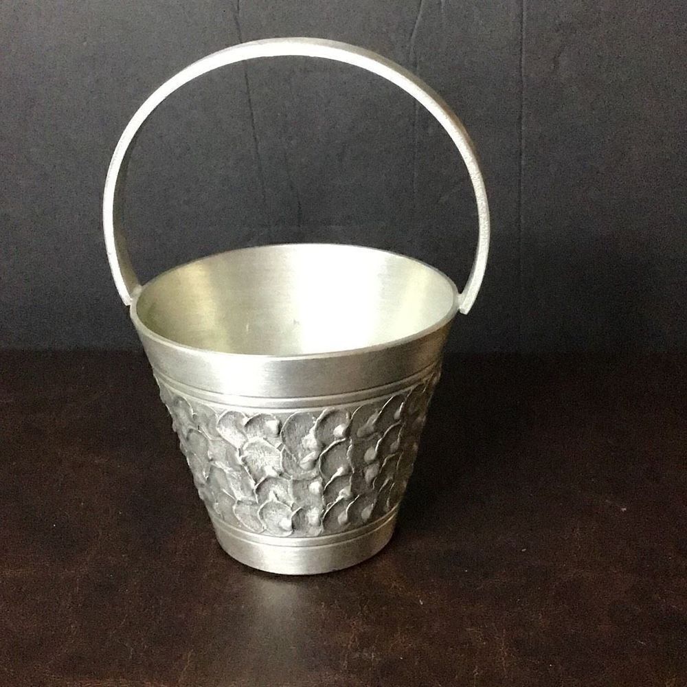 Nice little limited edition perletinn trinket bucket number 049